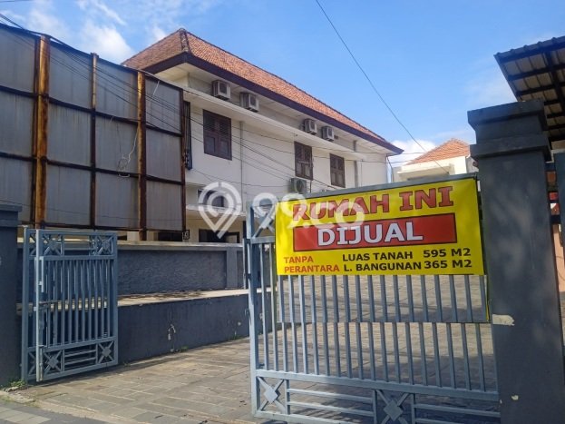 Dijual Hunian Mewah dengan Fasilitas Sekitar Lengkap di Genteng, Surabaya Dijual Hunian Mewah dengan Fasilitas Sekitar Lengkap di Genteng, Surabaya