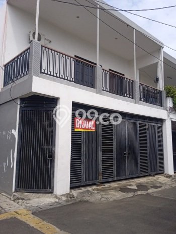 For Sale Rumah 4 Kamar Lokasi Strategis Bagus dan Strategis di Gubeng For Sale Rumah 4 Kamar Lokasi Strategis Bagus dan Strategis di Gubeng