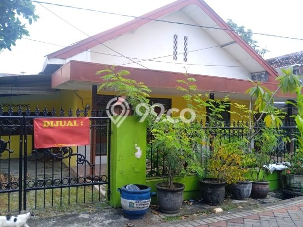 Jual Rumah Favorit Siap Huni LB 120m2 di Sawahan, Surabaya Jual Rumah Favorit Siap Huni LB 120m2 di Sawahan, Surabaya
