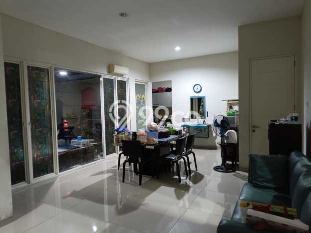 Dijual Hunian Mewah dengan Fasilitas Sekitar Komplit di Sambikerep, Surabaya Dijual Hunian Mewah dengan Fasilitas Sekitar Komplit di Sambikerep, Surabaya