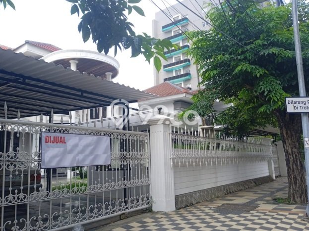 For Sale Rumah Elit Exclusive di Wonocolo, Surabaya For Sale Rumah Elit Exclusive di Wonocolo, Surabaya