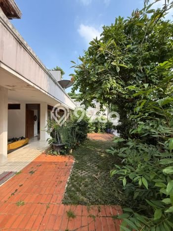Hunian Eksklusif Dijual LT 350m2 di Kebayoran Baru, Jakarta Selatan Hunian Eksklusif Dijual LT 350m2 di Kebayoran Baru, Jakarta Selatan