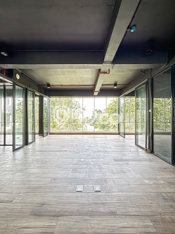 Kantor Dijual di Prime Area Jakarta Pusat Luas 2329m2 Kantor Dijual di Prime Area Jakarta Pusat Luas 2329m2