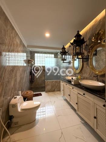Dijual Rumah Mewah Elegan Dengan View Eksklusif di Kemang, Jakarta Selatan Dijual Rumah Mewah Elegan Dengan View Eksklusif di Kemang, Jakarta Selatan