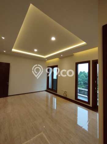 Dijual Rumah Mewah Elegan Dengan View Cantik di Bintaro, Tangerang Selatan Dijual Rumah Mewah Elegan Dengan View Cantik di Bintaro, Tangerang Selatan