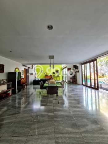 Rumah Elit Modern Tanpa Renovasi di Permata Hijau Jakarta Selatan Rumah Elit Modern Tanpa Renovasi di Permata Hijau Jakarta Selatan