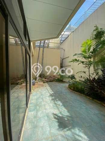Dijual Rumah Luas Megah Dengan View Eksklusif di Permata Hijau, Jakarta Selatan Dijual Rumah Luas Megah Dengan View Eksklusif di Permata Hijau, Jakarta Selatan
