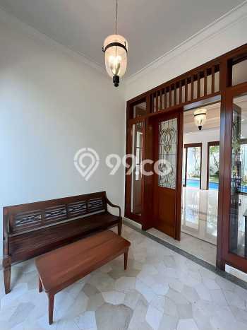 Dijual Rumah Luas Megah Dengan View Cantik di Bintaro, Tangerang Selatan Dijual Rumah Luas Megah Dengan View Cantik di Bintaro, Tangerang Selatan
