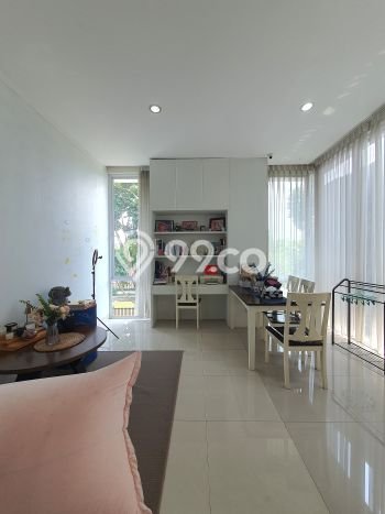 Jual Rumah Mewah Megah Dengan View Cantik di Sektor 9-Bintaro, Tangerang Selatan Jual Rumah Mewah Megah Dengan View Cantik di Sektor 9-Bintaro, Tangerang Selatan