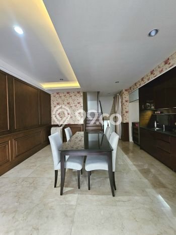 Rumah Elit LB 273m2 Siap Pakai Desain Elegan di Jati Padang, Jakarta Selatan Rumah Elit LB 273m2 Siap Pakai Desain Elegan di Jati Padang, Jakarta Selatan