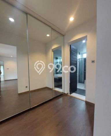 For Sale! Premium House LT 613m2 Desain Elegan di Bangka For Sale! Premium House LT 613m2 Desain Elegan di Bangka
