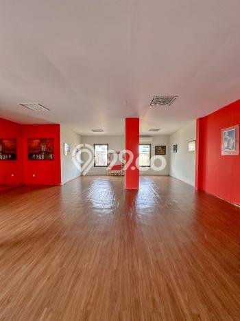 Kantor Bagus LT 1100m2 LB 4200m2 Dijual di Kebayoran Baru Jakarta Selatan Kantor Bagus LT 1100m2 LB 4200m2 Dijual di Kebayoran Baru Jakarta Selatan