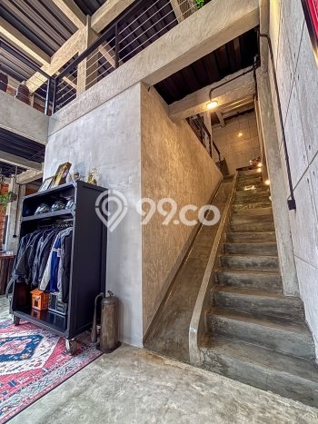 For Sale! Premium House LT 308m2 Desain Elegan di Kuningan For Sale! Premium House LT 308m2 Desain Elegan di Kuningan