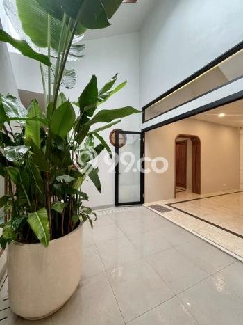 Dijual Rumah Mewah Exclusive di Kebayoran Baru, Jakarta Selatan Dijual Rumah Mewah Exclusive di Kebayoran Baru, Jakarta Selatan