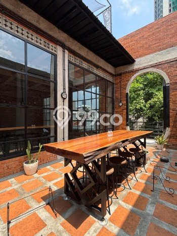 For Sale! Premium House LT 308m2 Desain Elegan di Kuningan For Sale! Premium House LT 308m2 Desain Elegan di Kuningan