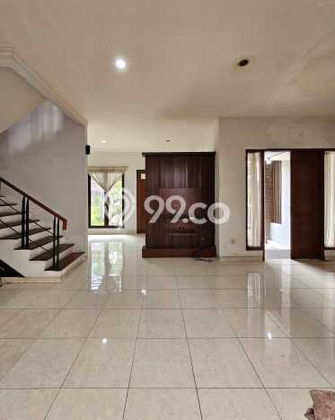 Rumah Elit Modern Siap Huni di Bintaro Tangerang Selatan Rumah Elit Modern Siap Huni di Bintaro Tangerang Selatan