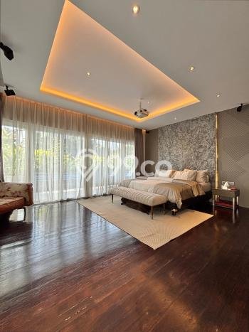 Hunian Elit LB 1005m2 Siap Pakai Desain Elegan di Lebak Bulus, Jakarta Selatan Hunian Elit LB 1005m2 Siap Pakai Desain Elegan di Lebak Bulus, Jakarta Selatan