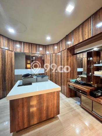 Dijual Rumah Mewah Megah Dengan View Cantik di Pondok Indah, Jakarta Selatan Dijual Rumah Mewah Megah Dengan View Cantik di Pondok Indah, Jakarta Selatan