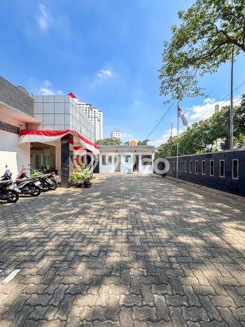 Untuk Dijual Kantor di Tebet Jakarta Selatan LT 1165m2 / LB 886m2 Untuk Dijual Kantor di Tebet Jakarta Selatan LT 1165m2 / LB 886m2