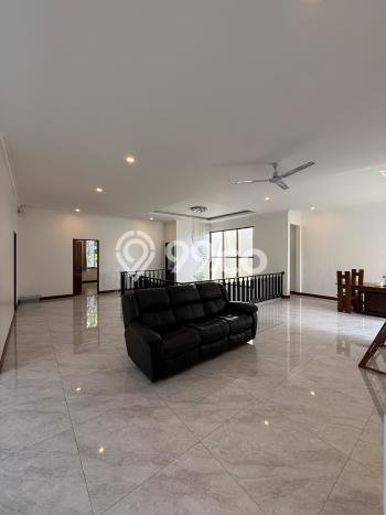 Siap Huni Hunian Elit 4 Kamar di Cinere Dekat ke Mana Saja Siap Huni Hunian Elit 4 Kamar di Cinere Dekat ke Mana Saja