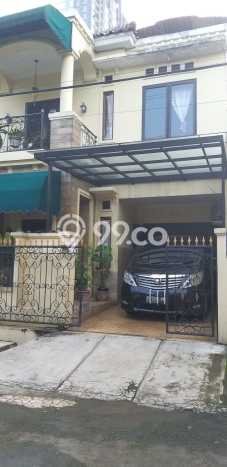 Rumah Luxury Modern Tanpa Renovasi di Bintaro Tangerang Selatan Rumah Luxury Modern Tanpa Renovasi di Bintaro Tangerang Selatan