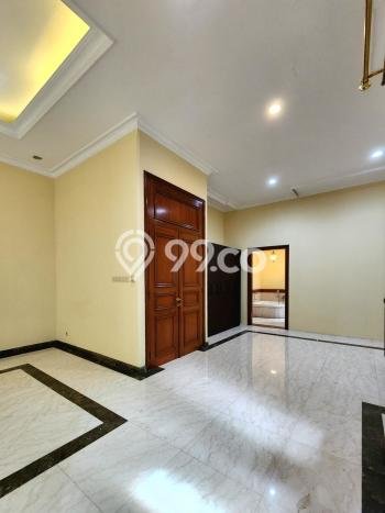 Dijual Rumah Premium dengan Fasilitas Sekitar Komplit di Kebayoran Baru, Jakarta Selatan Dijual Rumah Premium dengan Fasilitas Sekitar Komplit di Kebayoran Baru, Jakarta Selatan