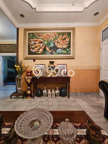 Rumah Mewah Siap Huni LT 570m2 di Kebayoran Lama, Jakarta Selatan Rumah Mewah Siap Huni LT 570m2 di Kebayoran Lama, Jakarta Selatan