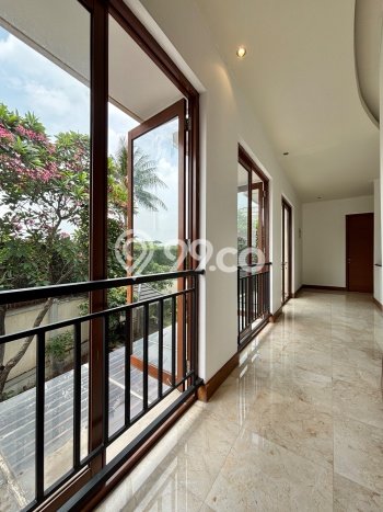 Rumah Luxury Modern Siap Huni di Kemang Jakarta Selatan Rumah Luxury Modern Siap Huni di Kemang Jakarta Selatan