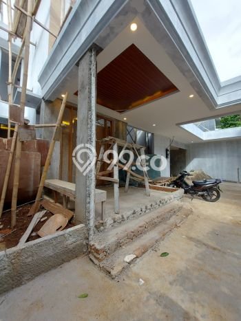 Dijual Rumah Luas Elegan Dengan View Cantik di Radio Dalam, Jakarta Selatan Dijual Rumah Luas Elegan Dengan View Cantik di Radio Dalam, Jakarta Selatan