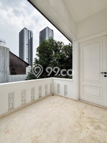 Rumah Mewah Siap Huni LT 673m2 di Cilandak, Jakarta Selatan Rumah Mewah Siap Huni LT 673m2 di Cilandak, Jakarta Selatan