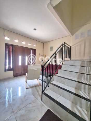 Rumah Luxury Modern Siap Huni di Cireundeu Tangerang Rumah Luxury Modern Siap Huni di Cireundeu Tangerang