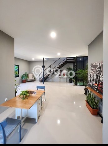 Rumah Elit Modern Tanpa Renovasi di Ciater Tangerang Rumah Elit Modern Tanpa Renovasi di Ciater Tangerang