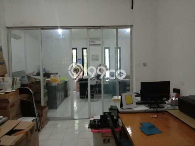 Area Ramai! Gudang Dijual di BSD untuk Bisnis Luas Bangunan 760m2 Area Ramai! Gudang Dijual di BSD untuk Bisnis Luas Bangunan 760m2