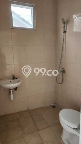 For Sale Rumah 3 Kamar Lokasi Ideal Bagus dan Strategis di Serpong For Sale Rumah 3 Kamar Lokasi Ideal Bagus dan Strategis di Serpong
