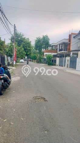 Dijual Rumah Premium dengan Fasilitas Sekitar Lengkap di BSD, Tangerang Selatan Dijual Rumah Premium dengan Fasilitas Sekitar Lengkap di BSD, Tangerang Selatan