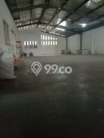 Area Ramai! Gudang Dijual di BSD untuk Bisnis Luas Bangunan 760m2 Area Ramai! Gudang Dijual di BSD untuk Bisnis Luas Bangunan 760m2