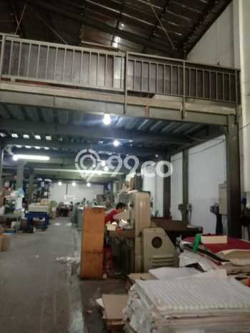 Area Ramai! Gudang Dijual di BSD untuk Bisnis Luas Bangunan 760m2 Area Ramai! Gudang Dijual di BSD untuk Bisnis Luas Bangunan 760m2