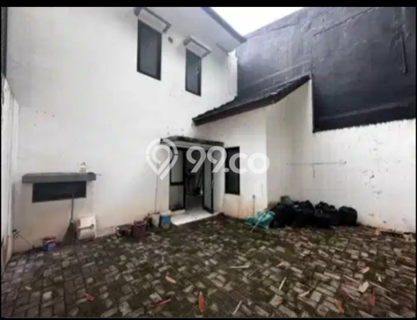 For Sale Rumah 3 Kamar Lokasi Ideal Bagus dan Strategis di BSD For Sale Rumah 3 Kamar Lokasi Ideal Bagus dan Strategis di BSD