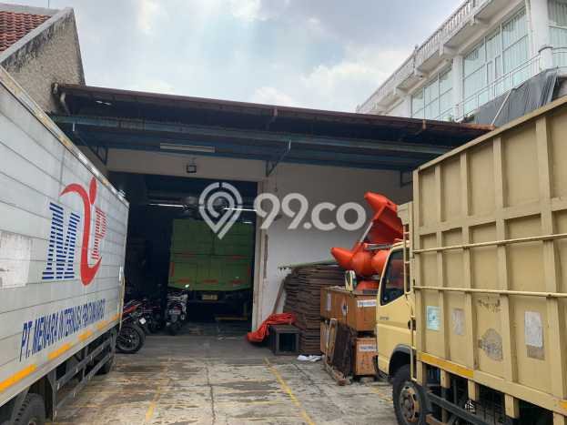Unit Gudang Dijual di Kebayoran Lama Jakarta Selatan 600m2 Unit Gudang Dijual di Kebayoran Lama Jakarta Selatan 600m2