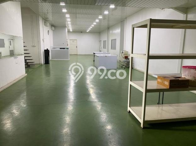 Gudang Premium Kawasan Ciater, Luas 648m², Kawasan Komersial, Lokasi Ramai Gudang Premium Kawasan Ciater, Luas 648m², Kawasan Komersial, Lokasi Ramai