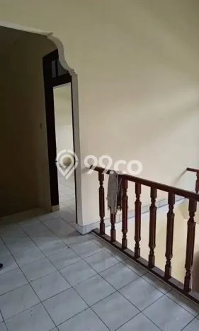 Jual Rumah Favorit Siap Huni LB 280m2 di Ciledug, Tangerang Jual Rumah Favorit Siap Huni LB 280m2 di Ciledug, Tangerang