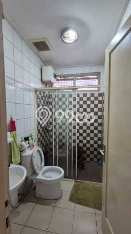Rumah Elit LB 250m2 Siap Huni Desain Elegan di Kemang, Jakarta Selatan Rumah Elit LB 250m2 Siap Huni Desain Elegan di Kemang, Jakarta Selatan