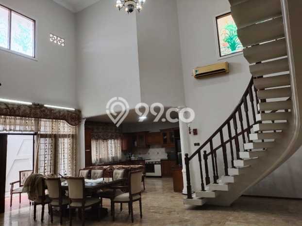 Dijual Rumah Premium dengan Fasilitas Sekitar Lengkap di Duren Sawit, Jakarta Timur Dijual Rumah Premium dengan Fasilitas Sekitar Lengkap di Duren Sawit, Jakarta Timur