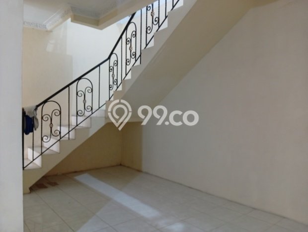 Disewakan! Rumah 4 Kamar Tidur &
2 Kamar Mandi di Kalibata, Jakarta Selatan Disewakan! Rumah 4 Kamar Tidur &
2 Kamar Mandi di Kalibata, Jakarta Selatan