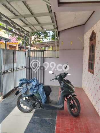 Dijual Hunian Rumah Terawat 3 Kamar di Pondok Kelapa, Jakarta Timur Dijual Hunian Rumah Terawat 3 Kamar di Pondok Kelapa, Jakarta Timur