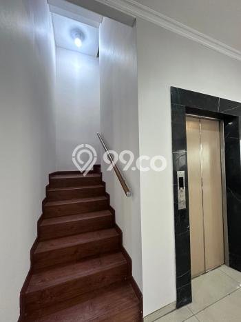 Siap Huni Hunian Elit 4 Kamar di Kebayoran Baru Dekat ke Mana Saja Siap Huni Hunian Elit 4 Kamar di Kebayoran Baru Dekat ke Mana Saja