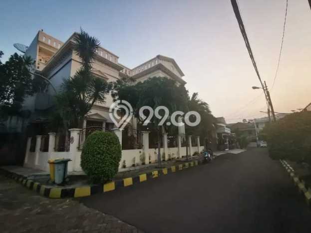 Dijual Rumah Luas Elegan Dengan View Eksklusif di Sunter, Jakarta Utara Dijual Rumah Luas Elegan Dengan View Eksklusif di Sunter, Jakarta Utara