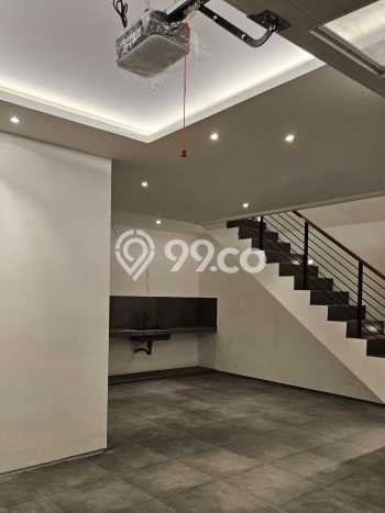 Rumah Elit Modern Siap Huni di Sunter Jakarta Utara Rumah Elit Modern Siap Huni di Sunter Jakarta Utara