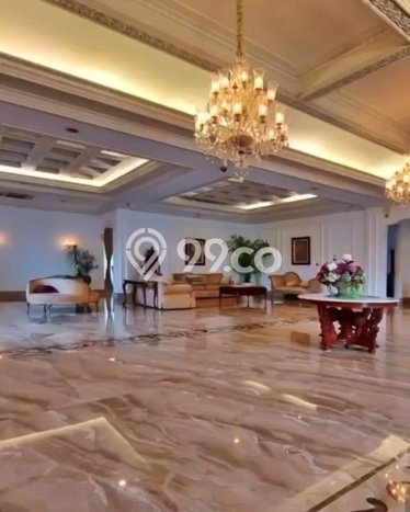 Ready to Use! Luxury House LT 4260m2 Desain Modern di Pondok Indah Ready to Use! Luxury House LT 4260m2 Desain Modern di Pondok Indah
