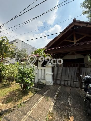 Hunian Elit LB 177m2 Siap Huni Desain Elegan di Joglo, Jakarta Barat Hunian Elit LB 177m2 Siap Huni Desain Elegan di Joglo, Jakarta Barat